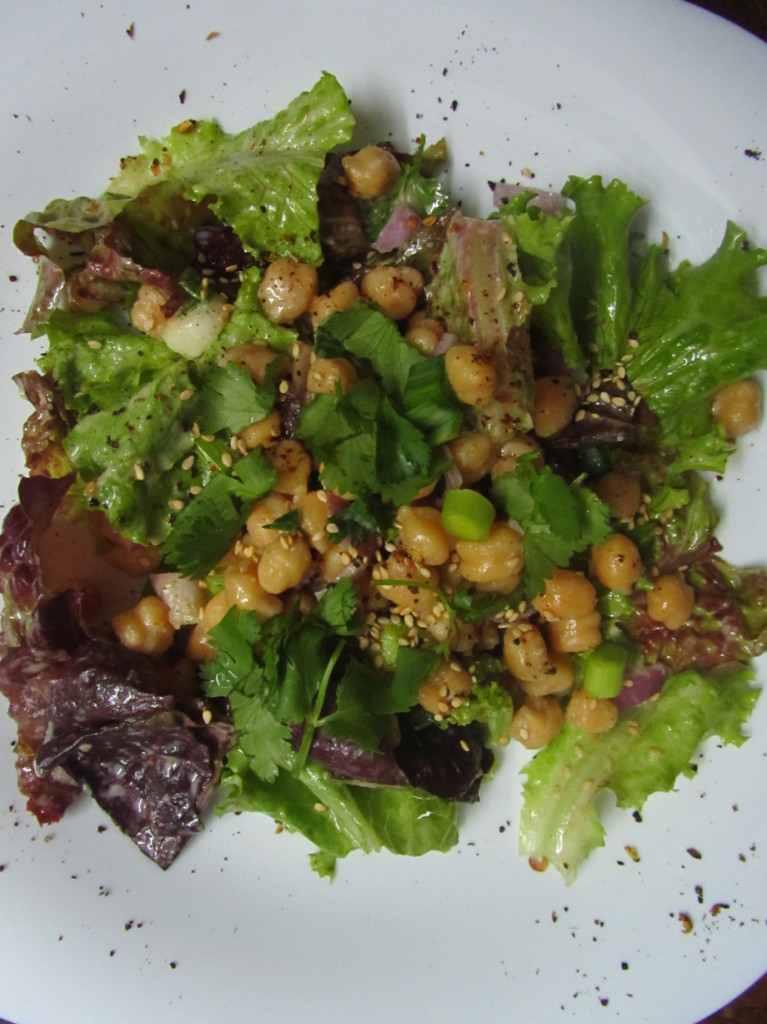 Chickpeas salad with Nepali flavor