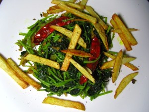 stir fried fenugreek leaves with crispy potatoes