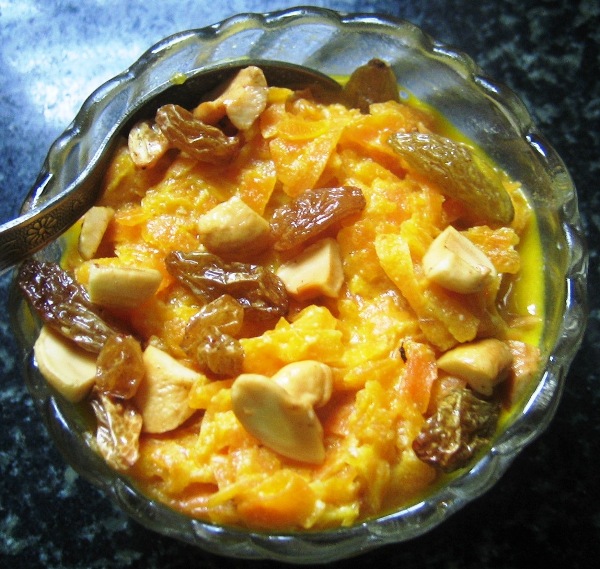 Gaajar ko Haluwa (Carrot Pudding)
