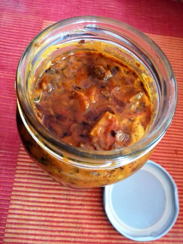 Kinema ra Golbheda ko Achaar (Kinema and Tomato Pickle)